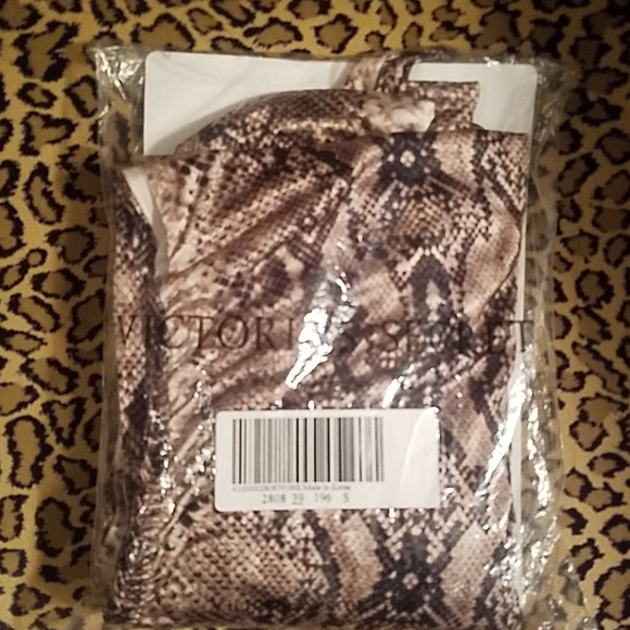 Victoria's Secret Python MULTI-WAY Top-NWT! - Picture 5 of 5